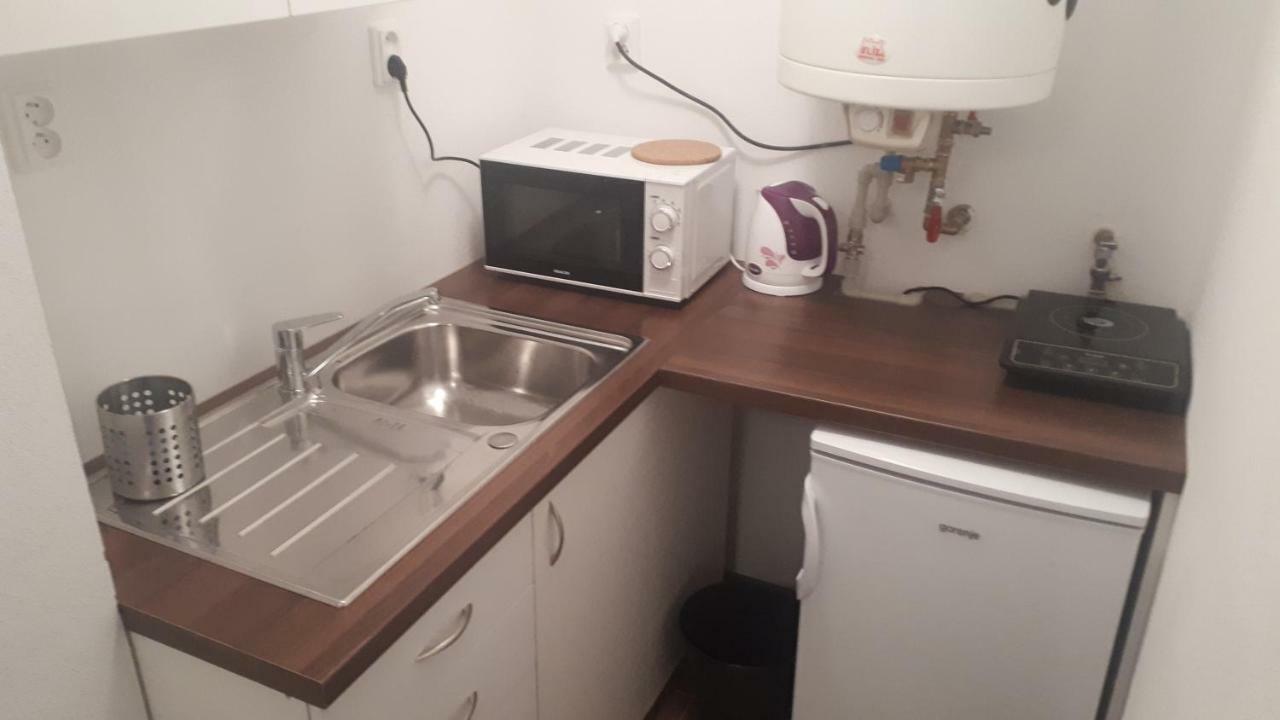 Apartman - Sukromie V Meste Bratislava Ngoại thất bức ảnh
